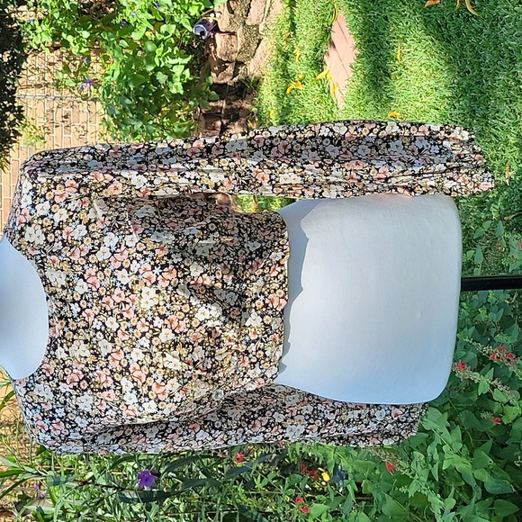 Altar'd State Tops - Altar'd State Women's Cropped Long Sleeve Multicolor Floral Top Size S